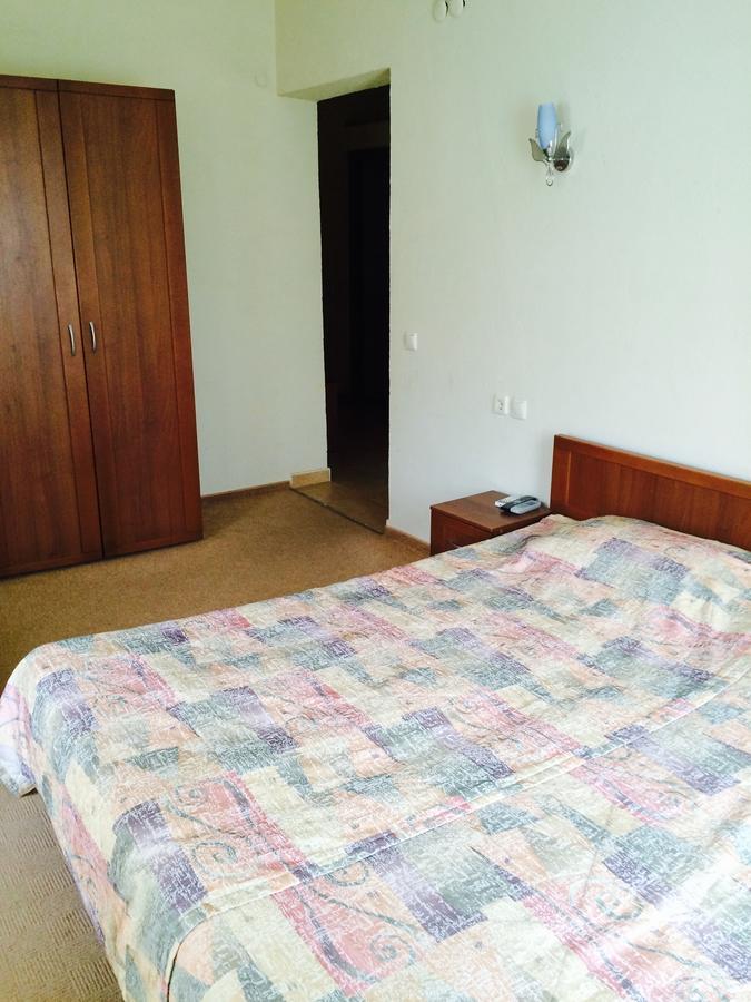 Samshit 555 Hotel Otsjamtsjyre Buitenkant foto